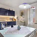 Red In Dei Marmi * Форте-дей-Мармі