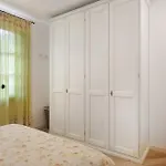 Red In Dei Marmi Форте-дей-Мармі